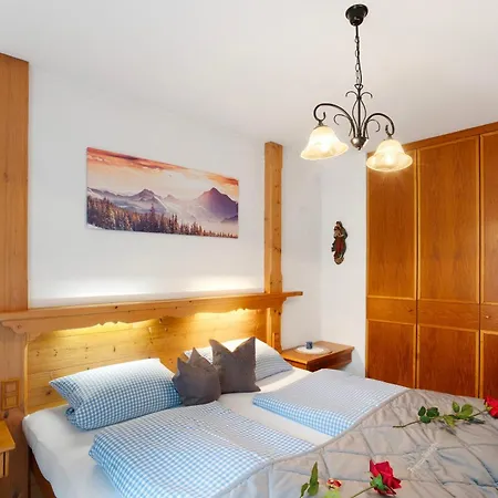 Werdenfels Apartment *